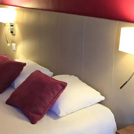 Tinqueux Hotel 3*