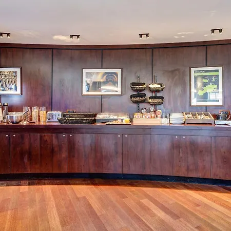 Tinqueux Hotel 3*