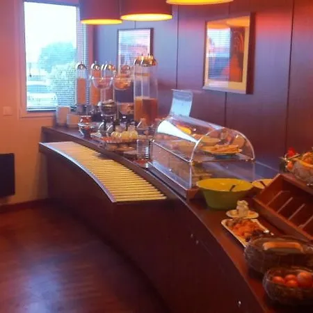 Hotel Tinqueux Reims