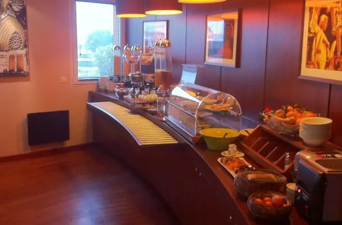 Hotel Tinqueux Reims